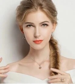 Boucles D'oreilles En Forme D'abeille 11 Boucles D'oreilles En Forme D'abeille -EtoileHarmonie Promos Boutique boucles d oreilles en forme d abeille 3