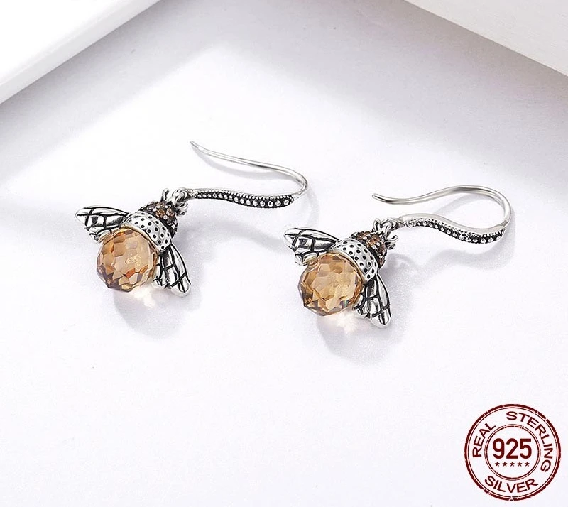 Boucles D'oreilles En Forme D'abeille 1 Boucles D'oreilles En Forme D'abeille