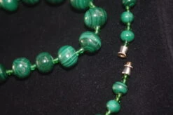Collier Malachite Perles En Pierre Naturelle Vintage -EtoileHarmonie Promos Boutique collier malachite vintage occasion fermoir a vis etoileharmonie 6