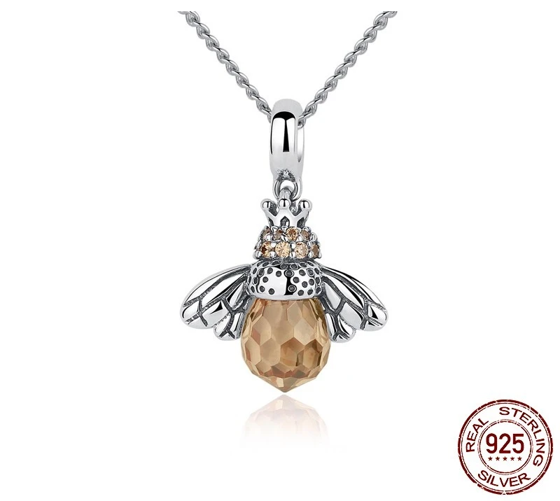 Collier En Pendentif De La Reine Des Abeilles 1 Collier En Pendentif De La Reine Des Abeilles