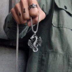 Pendentif Dragon Ailé -EtoileHarmonie Promos Boutique pendentif dragon protection sur etoileharmonie